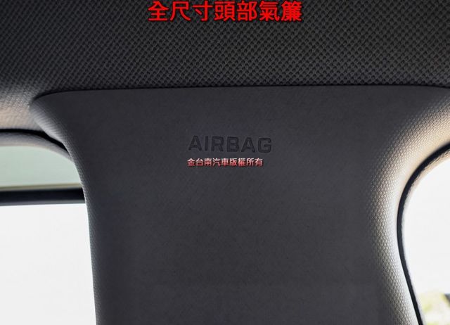 1.6 小改款 一手車 只跑3.6萬 少里程 TCS ABS 影音 衛星導航 六安 里程保證 可全貸!  第18張相片