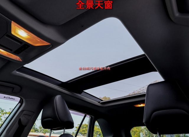 四輪剛換全新胎 4WD 油電 旗艦 20年式 19/12出廠 全景天窗 環景 雙前通風椅 記憶椅 電動尾門 原鈑件  第9張相片