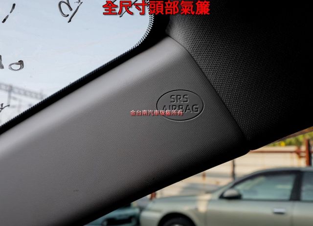 四輪剛換全新胎 4WD 油電 旗艦 20年式 19/12出廠 全景天窗 環景 雙前通風椅 記憶椅 電動尾門 原鈑件  第15張相片