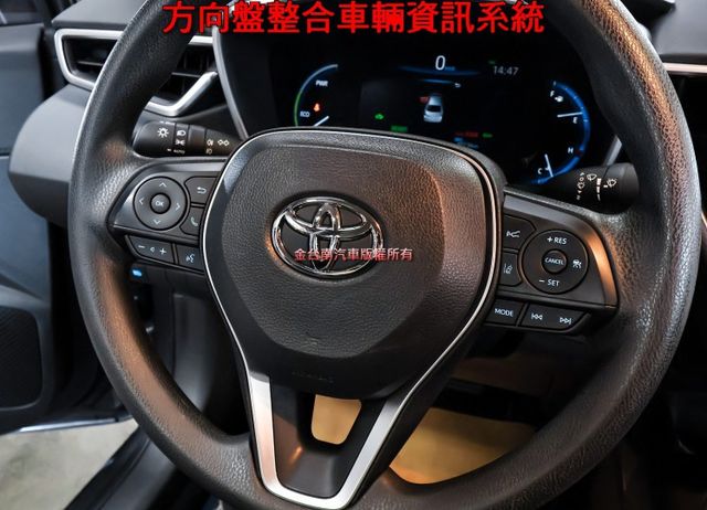 油電 只跑4萬 ACC AEB 車道維持及偏離 盲點 iKEY 恆溫 TCS ABS 九安 一手 全車原鈑件 里程保證!  第12張相片
