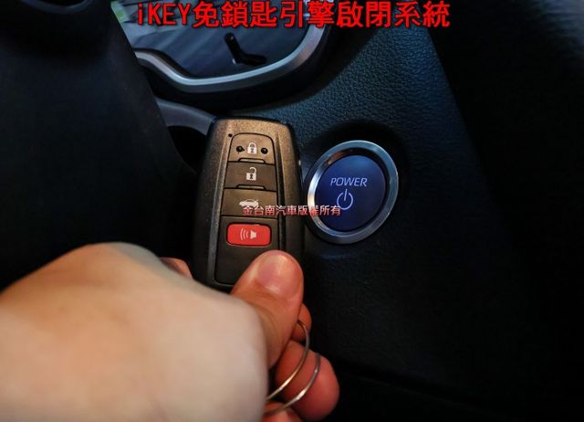 油電 只跑4萬 ACC AEB 車道維持及偏離 盲點 iKEY 恆溫 TCS ABS 九安 一手 全車原鈑件 里程保證!  第15張相片