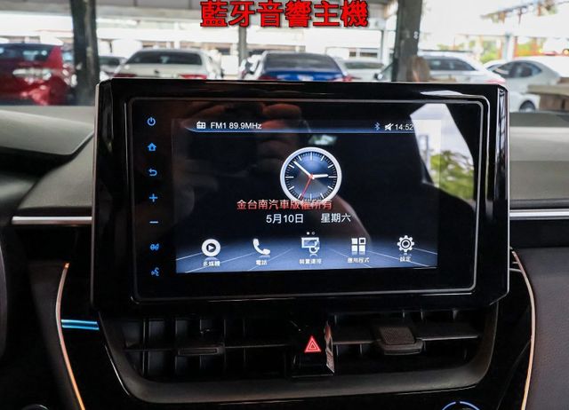 油電 只跑4萬 ACC AEB 車道維持及偏離 盲點 iKEY 恆溫 TCS ABS 九安 一手 全車原鈑件 里程保證!  第16張相片