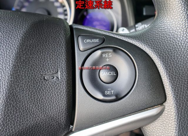 四輪剛換全新胎 S版 定速 快撥 iKEY 影音 衛星導航 恆溫 ABS TCS 八安 全車原鈑件 里程保證 可全貸!  第11張相片