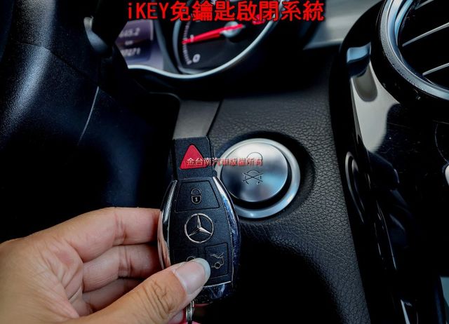 Coupe 4WD 無菸車 AMG套件 只跑10.7萬 盲點 定速 TCS 雙記憶電熱椅 LED頭燈 iKEY 原鈑件  第16張相片