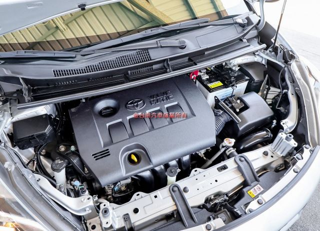 24年式 11月領牌 只跑8千 AEB 車道偏離 iKEY 車載系統 恆溫 TCS 一手 全車原鈑件 原廠保養!  第20張相片