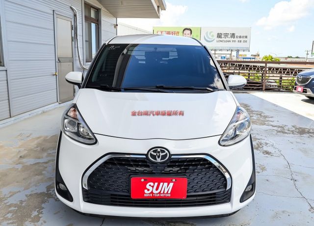 豪華+版 一手車 只跑6萬 全車原板件 電動側滑門 盲點 定速 iKEY 恆溫 可全貸 不用殺價就很便宜!  第4張相片