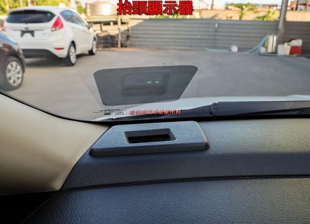 五門L版 12年式 iKEY 恆溫 定速 抬頭顯示器 少跑里程保證 全車原板件 不用殺價就很便宜!  第12張相片