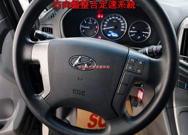 一手車 只跑7.6萬 全車原鈑件 原廠保養 倒車顯影 定速 ABS 雙安 循跡防滑 商務旅遊首選 附全額發票 可全貸!  第13張相片