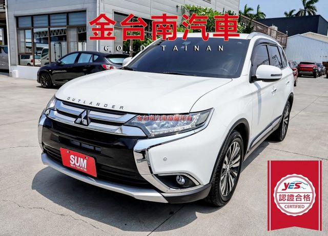 最高旗艦版 4WD 天窗 電動尾門 ACC AEB 車道偏離 盲點 快撥 雙區恆溫 影音 iKEY 全車原鈑件!  第1張相片