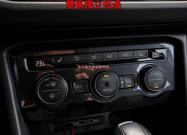 330 TSI 只跑5.7萬 原廠保養 全車原板件 雙記憶椅 4WD ACC 車道維持 電動尾門 可全貸!  第17張相片