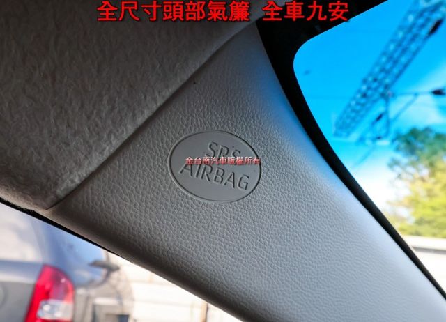 國民神車 豪華+版 iKEY ACC AEB 車道偏離 恆溫 TCS 全車九安 一手車 原廠保養 全車原板件 可全貸!  第17張相片