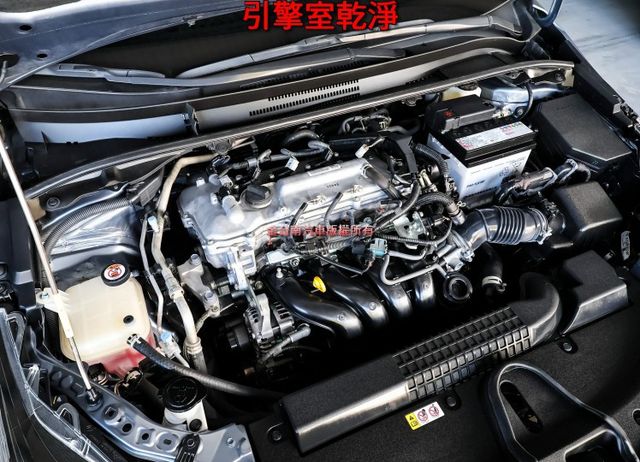 國民神車 豪華+版 iKEY ACC AEB 車道偏離 恆溫 TCS 全車九安 一手車 原廠保養 全車原板件 可全貸!  第18張相片