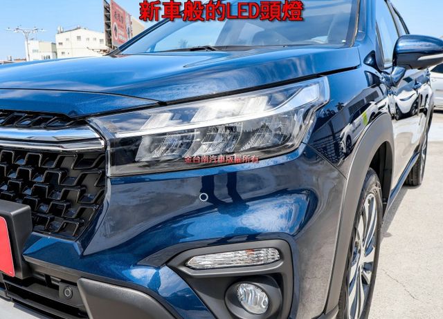 24年式 24/9月領 4WD 只跑26km 全景天窗 ACC AEB 車道偏離 環景 車載系統 原鈑件 現省29萬  第5張相片
