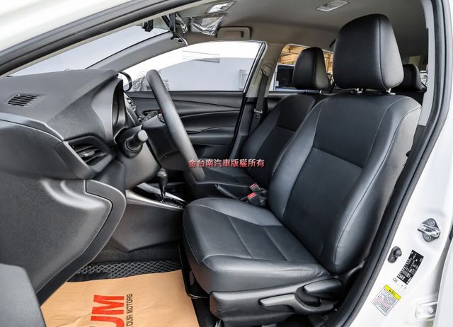 全車九安 經典版 一手車 只跑7.4萬 里程保證 TCS ABS 雙安 車況超好 代步通勤好選擇 可全貸!  第10張相片