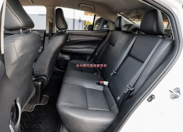 全車九安 經典版 一手車 只跑7.4萬 里程保證 TCS ABS 雙安 車況超好 代步通勤好選擇 可全貸!  第11張相片