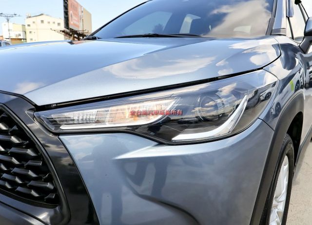 豪華版 ACC AEB 車道維持及偏離 iKEY TCS 恆溫 ABS 一手 原鈑件 里程保證 不用殺價就很便宜!  第5張相片