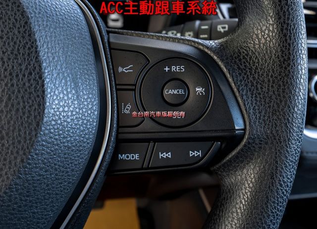 豪華版 ACC AEB 車道維持及偏離 iKEY TCS 恆溫 ABS 一手 原鈑件 里程保證 不用殺價就很便宜!  第12張相片