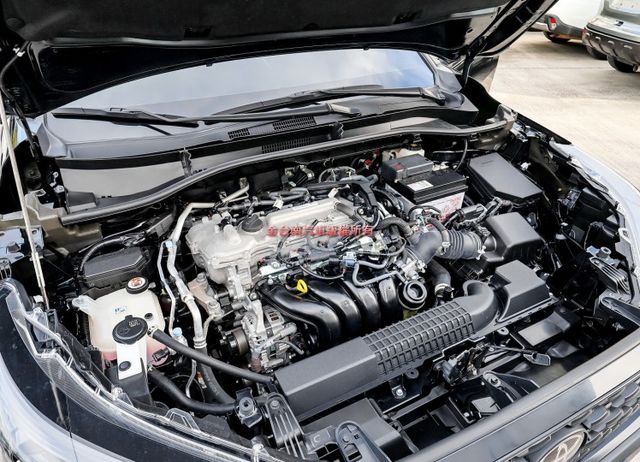 豪華版 只跑2.9萬 ACC AEB 車道維持及偏離 iKEY TCS 恆溫 ABS 一手 原鈑件不用殺價就很便宜!  第19張相片