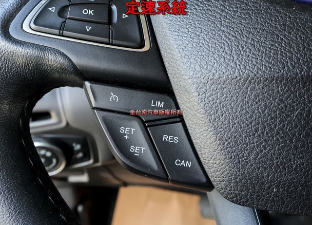 17年式 16/12出廠 渦輪 只跑12.4萬 定速 ABS TCS 倒車顯影 四安 一手車 原鈑件 里程保證 可全貸!  第10張相片