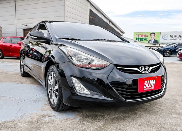 EX旗艦版 只跑6.6萬 里程保證 全車原板件 天窗 iKEY TCS 恆溫 全車六安 可全貸 不用殺價就很便宜!  第3張相片