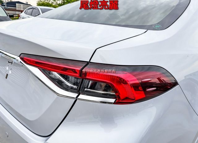 國民神車 一手車 少跑里程保證 全車原板件 代步通勤好選擇 ACC AEB 車道偏離 全車九安 可全貸 不用殺價就很便宜  第8張相片