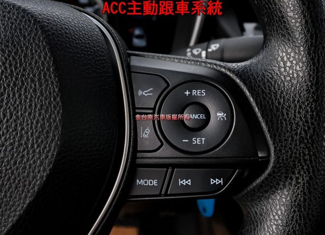 國民神車 一手車 少跑里程保證 全車原板件 代步通勤好選擇 ACC AEB 車道偏離 全車九安 可全貸 不用殺價就很便宜  第13張相片