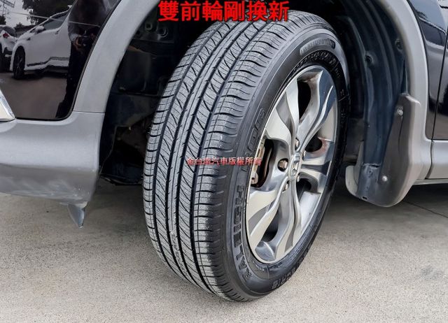 2.4  VTi-S 雙前輪剛換全新胎 天窗 定速 循跡防滑 四安 影音 衛星導航 雙區恆溫 HUD 原鈑件 里程保證  第6張相片
