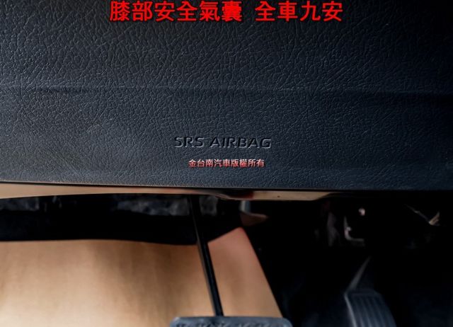 經典版 影音特仕 選配環景 九安 電動收折 車載系統 衛星導航 HUD 車側警示燈 一手車 原鈑件 可全貸!  第18張相片
