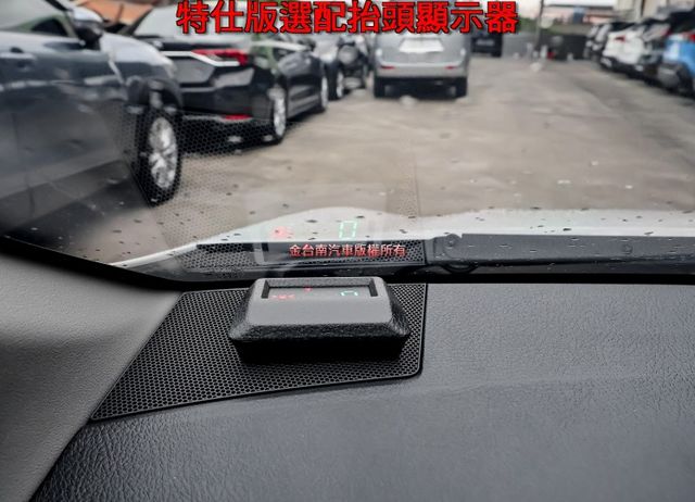 經典版 影音特仕 選配環景 九安 電動收折 車載系統 衛星導航 HUD 車側警示燈 一手車 原鈑件 可全貸!  第20張相片