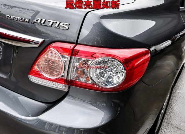 E版特仕版 一年只跑七千多 里程保證 全車原板件 前後雙雷達 HUD 恆溫 定速 ABS 雙安 可全貸 不用殺價就很便宜  第7張相片