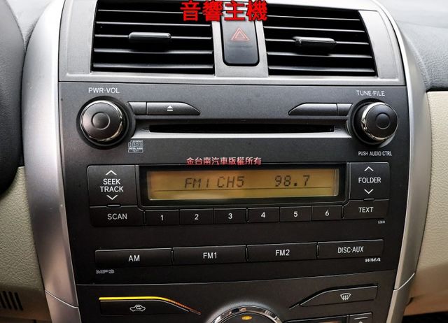 E版特仕版 一年只跑七千多 里程保證 全車原板件 前後雙雷達 HUD 恆溫 定速 ABS 雙安 可全貸 不用殺價就很便宜  第16張相片