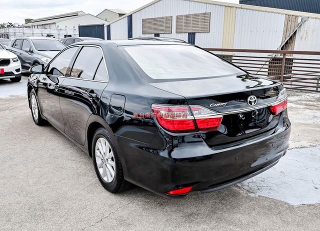 經典大型房車 一手車 全車原板件 GARMIN導航 安卓影音 雙區恆溫 ABS 雙安 可全貸 不用殺價就很便宜!  第2張相片