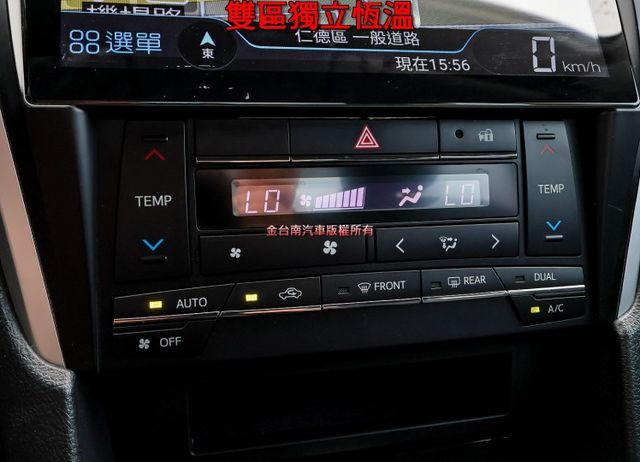 經典大型房車 一手車 全車原板件 GARMIN導航 安卓影音 雙區恆溫 ABS 雙安 可全貸 不用殺價就很便宜!  第17張相片