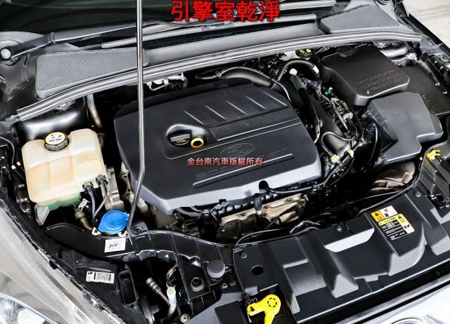 五門馬丁頭 1.5渦輪汽油時尚型 只跑7.4萬 里程保證 安卓影音 快撥 TCS 全車四安 可全貸 不用殺價就很便宜!  第20張相片