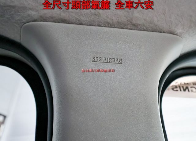 原裝進口 都會通勤最佳選擇 只跑3.3萬 全車原板件 iKEY 原廠影音 車載系統 恆溫 可全貸 不用殺價就很便宜!  第19張相片