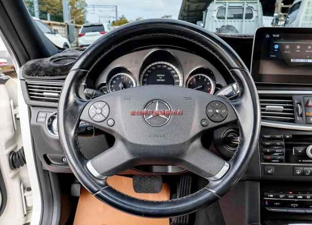 E350 AMG 全車原鈑件 天窗 定速 雙記憶電熱椅 大螢幕安卓機 衛星導航 ABS 里程保證  第12張相片