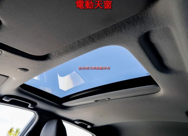GT-Line 天窗 加裝盲點 只跑1.6萬 ACC AEB 車道偏離 iKEY 恆溫 車載系統 一手車 原鈑件 可全貸  第9張相片