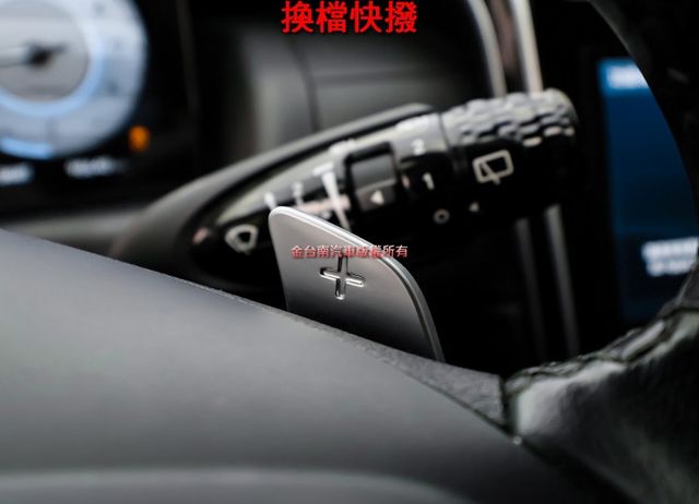 大改版 ACC AEB 車道維持 環景倒車顯影 電動尾門 一手車 全車原板件 車況超好 可全貸 不用殺價就很便宜!  第13張相片