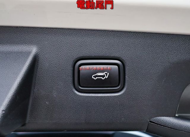 大改版 ACC AEB 車道維持 環景倒車顯影 電動尾門 一手車 全車原板件 車況超好 可全貸 不用殺價就很便宜!  第19張相片