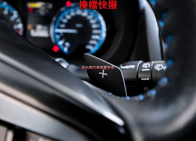 GT-S旗艦版 一年只跑不到一萬 四輪傳動 170匹馬力 天窗 電動椅 安卓影音 盲點 全車七安 可全貸!  第15張相片