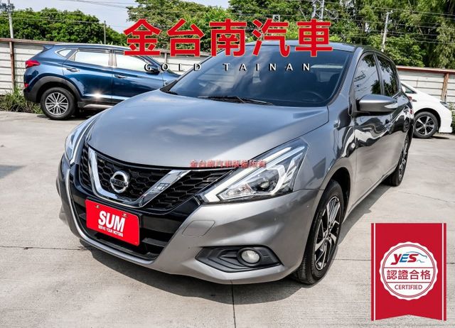 一手車 只跑2萬 全車原鈑件 影音 衛星導航 倒車顯影 抬頭顯示器 ABS TCS  里程保證 可全貸!  第1張相片