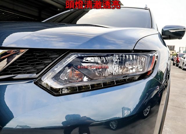 2.0 玩美影音版 只跑5.4萬 全車原板件 原廠影音 衛星導航 環景倒車顯影 全車六安 可全貸 不用殺價就很便宜!  第6張相片