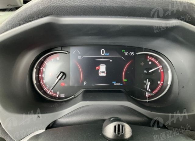 整備中!2.0旗艦版 一手車 只跑3.2萬 記憶椅 環景 電動尾門 ACC AEB 車道偏離 全車原板件 可全貸!  第3張相片