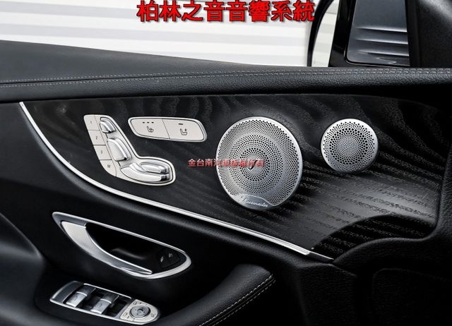 美規E400 絕美雙門轎跑 只跑7萬 全車原板件 333匹馬力 天窗 雙記憶椅 電動尾門 柏林之音 AEB 盲點 可全貸  第11張相片