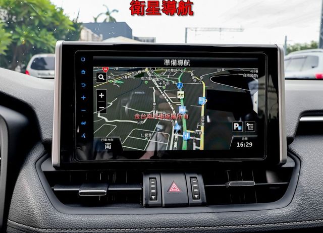 最高旗艦版 只跑2.6萬 電動尾門 環景 衛星導航 車載系統 記憶椅 雙電熱椅 ACC 盲點 車道維持 HUD 原鈑件  第15張相片