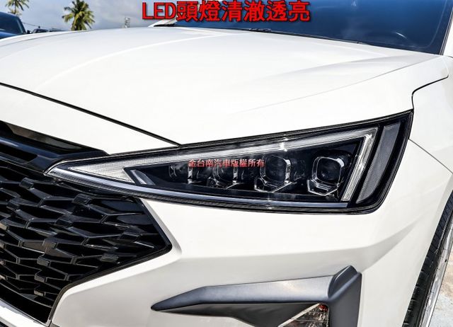 21年式 SPORT極速版 一手只跑1.2萬 204匹馬力 大包 原廠影音 AEB 車道偏離 恆溫 全車原板件 可全貸!  第5張相片