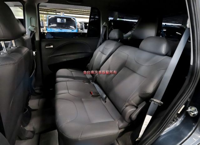 頂級版有輪弧 15年式 只跑10萬 全車原板件 原廠影音 ABS 雙安 恆溫 中冷 附全額發票 可全貸 事業打拼幫手!  第9張相片