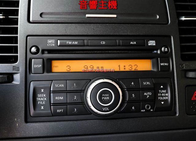 10年式 五門L版 一年只跑六千多 里程保證 全車原板件 iKEY 恆溫 ABS 雙安 不用殺價就很便宜!  第14張相片