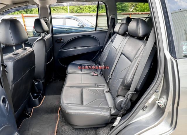 附全額發票 定速 ABS TCS 雙安 電折後視鏡 後座出風口 倒車顯影 一手車 全車原鈑件 里程保證!  第9張相片