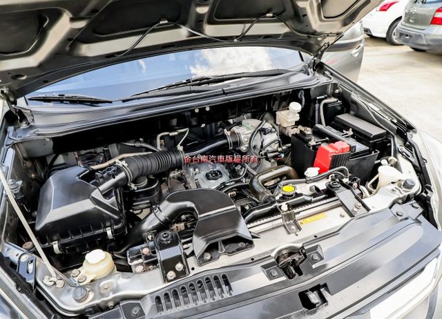 附全額發票 定速 ABS TCS 雙安 電折後視鏡 後座出風口 倒車顯影 一手車 全車原鈑件 里程保證!  第18張相片
